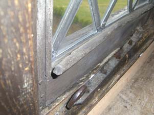 listed building window repair